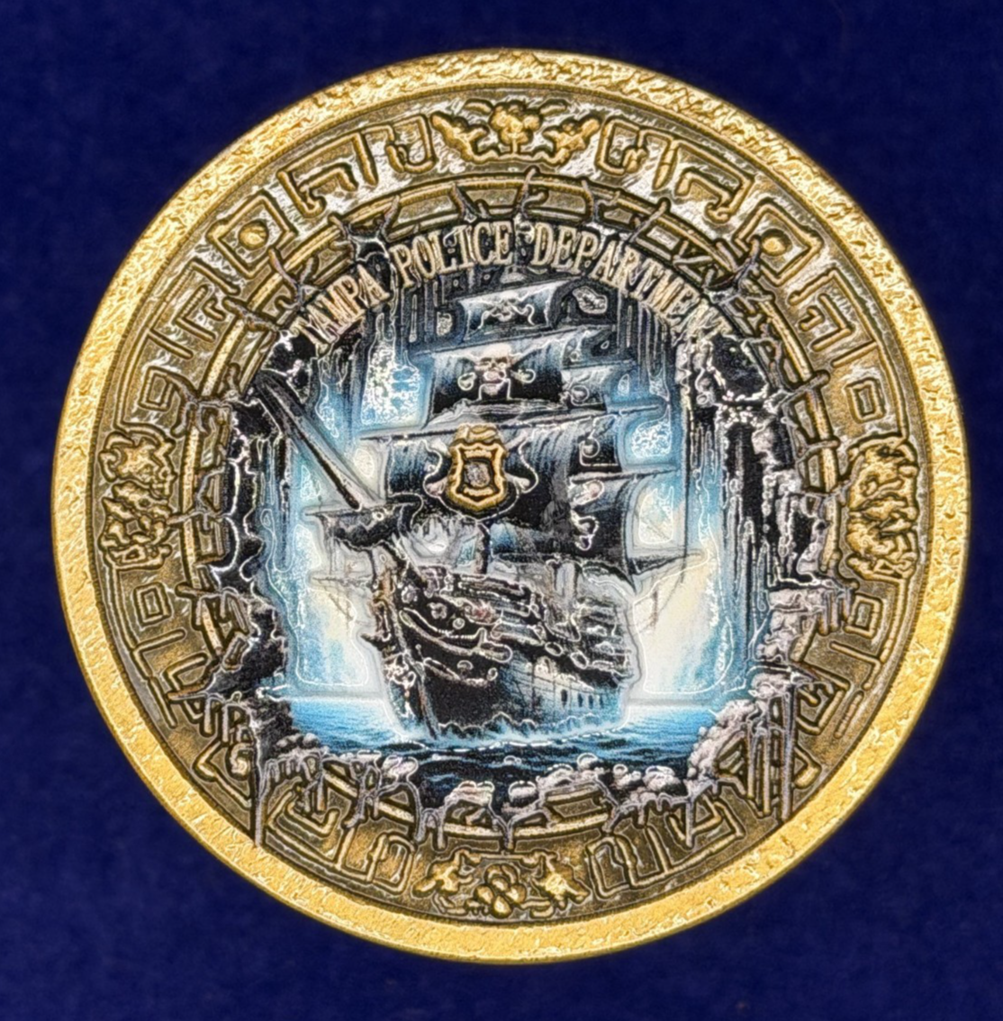 🔥 Sought After Gasparilla Invasion Tampa Police (TPD) Challenge Coin (Gold)