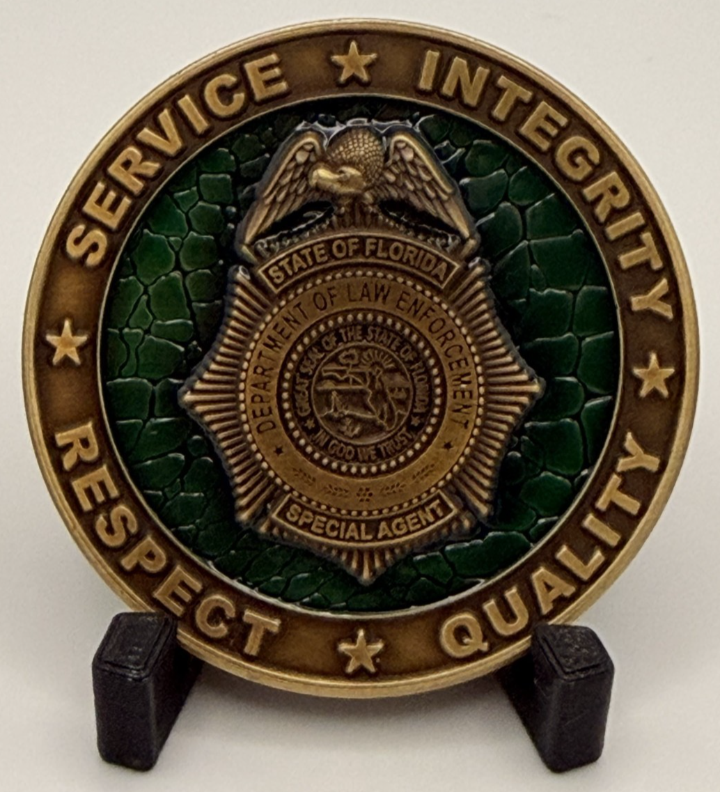 🔥 Sought After Florida Police (FLDE) Alligator Alcatraz Challenge Coin (Green)
